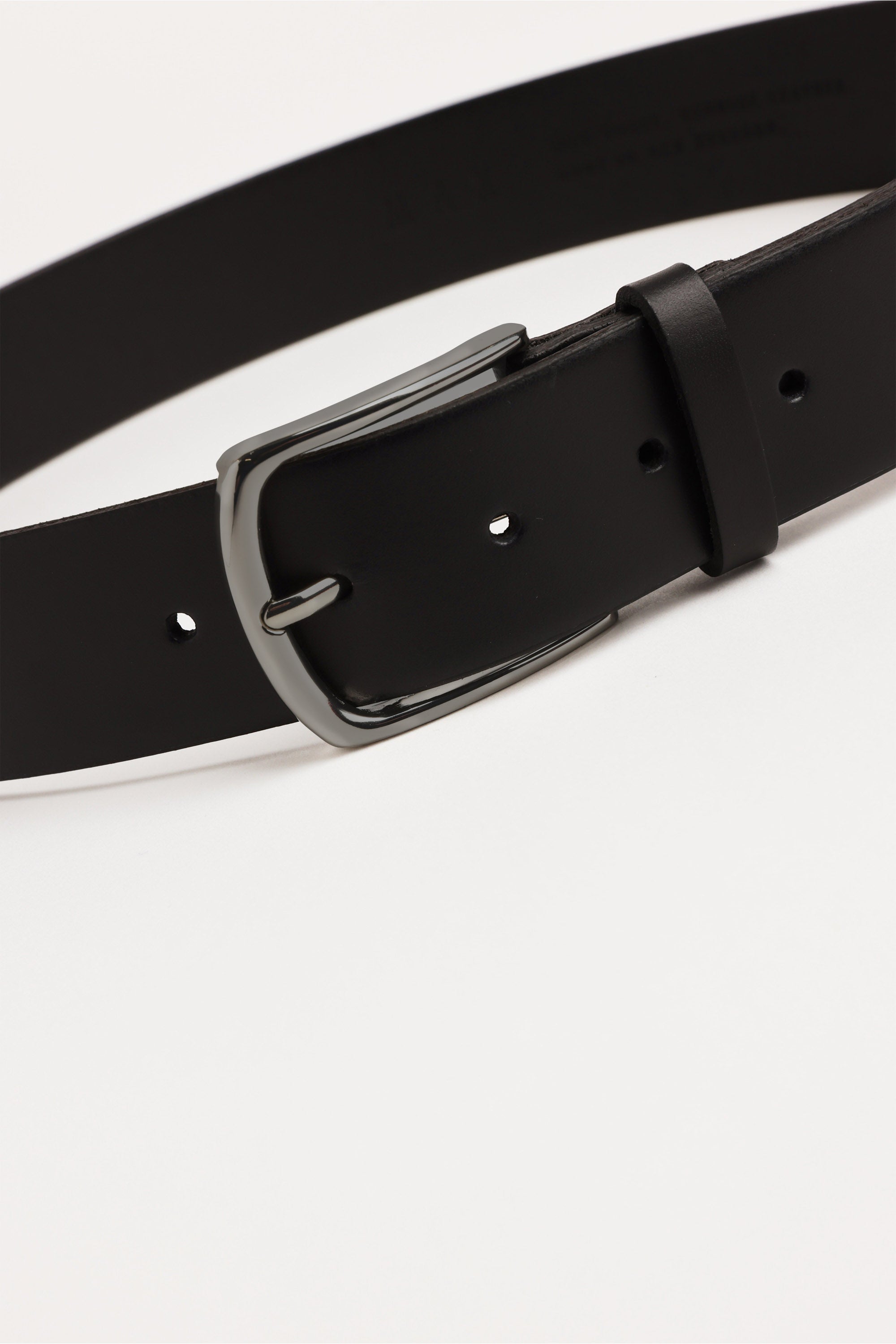 Silver Multi Metal Metal Buckle  Black Belt Black Faux Leather Belt Women Multi Silver Metal Beads Bow  main image 4