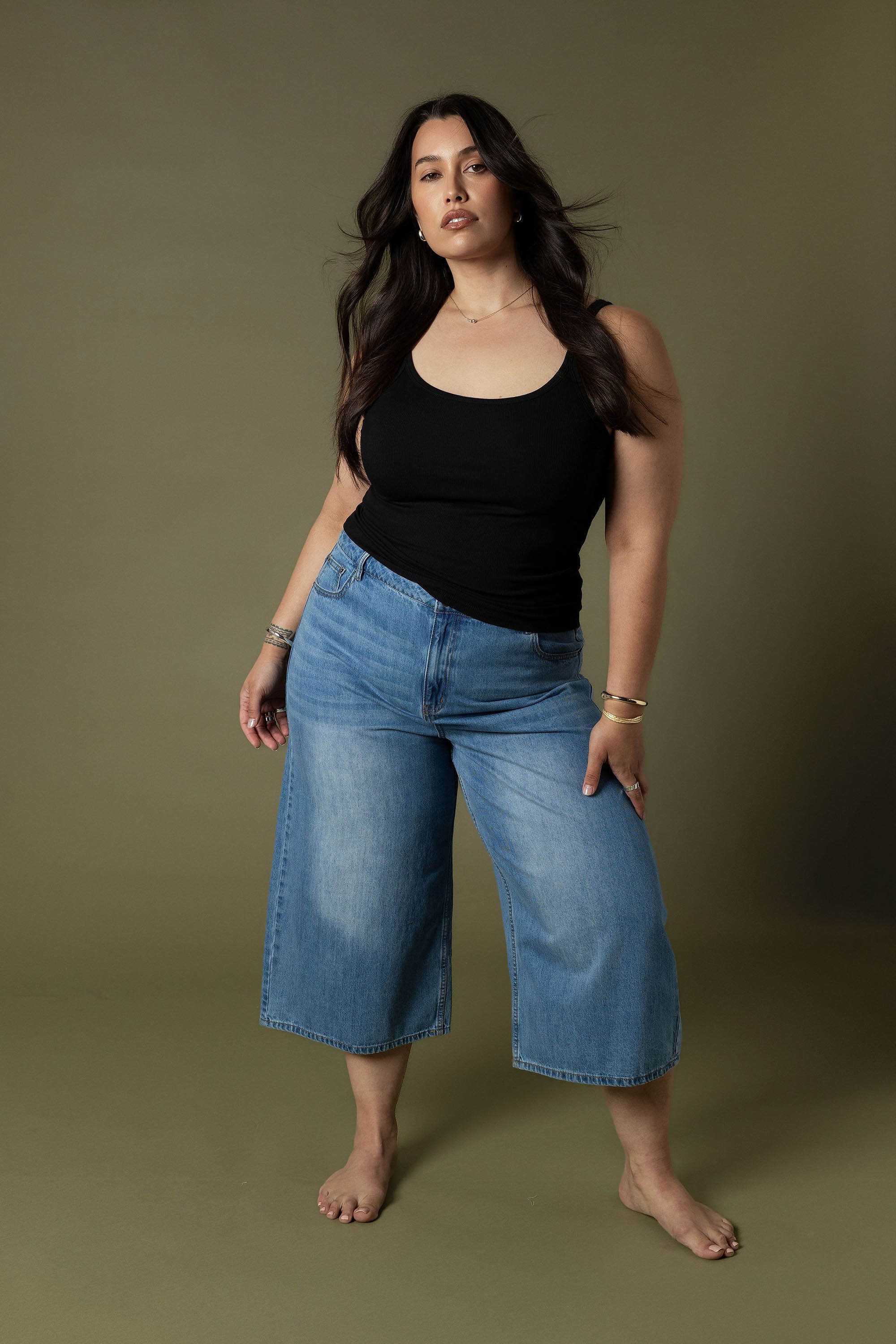 Denim Wide Leg Cropped Dress Pants 5-Pocket Wide Leg Crop Color Dark Wash  Draper James