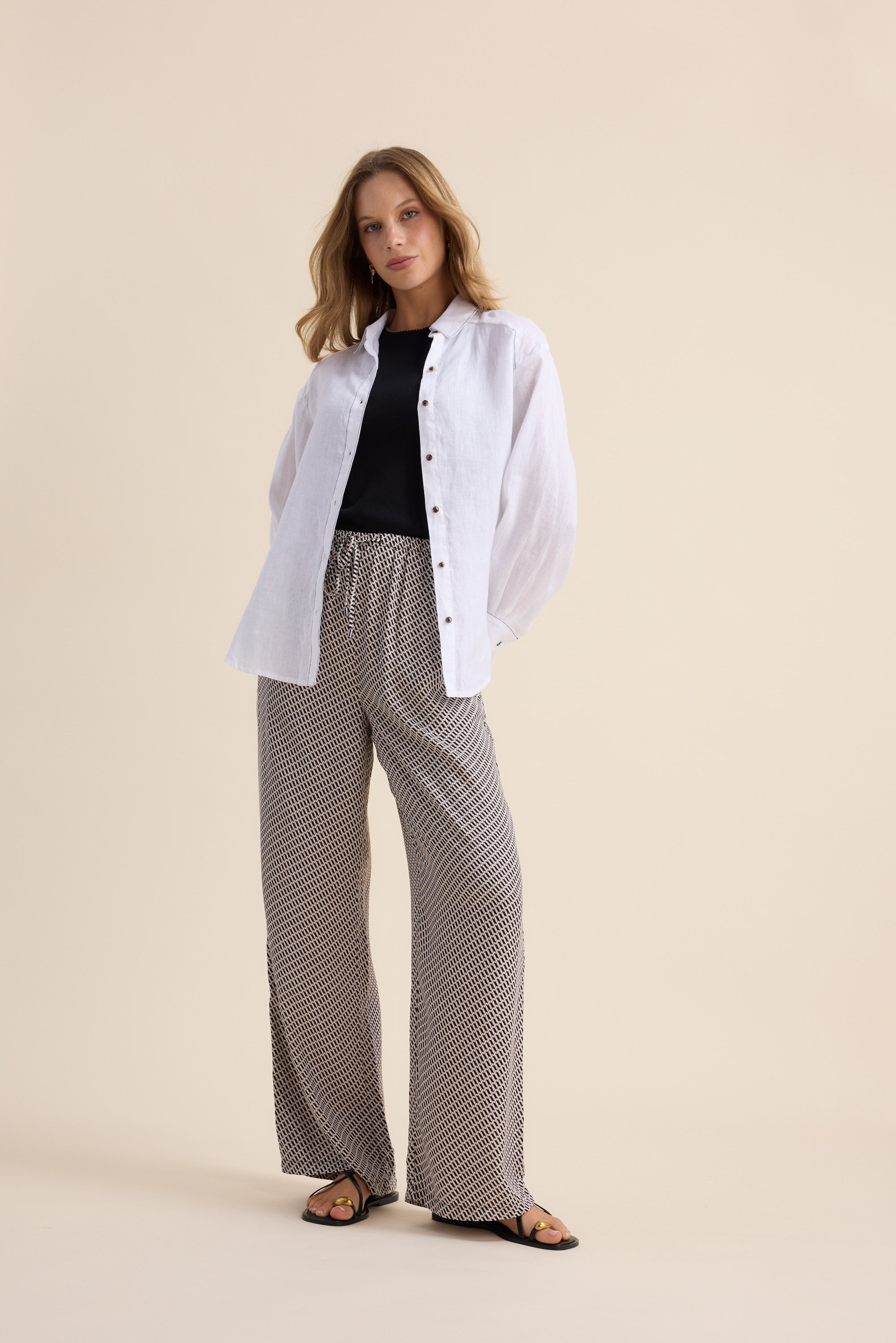 The Contrast Stitch Linen Shirt