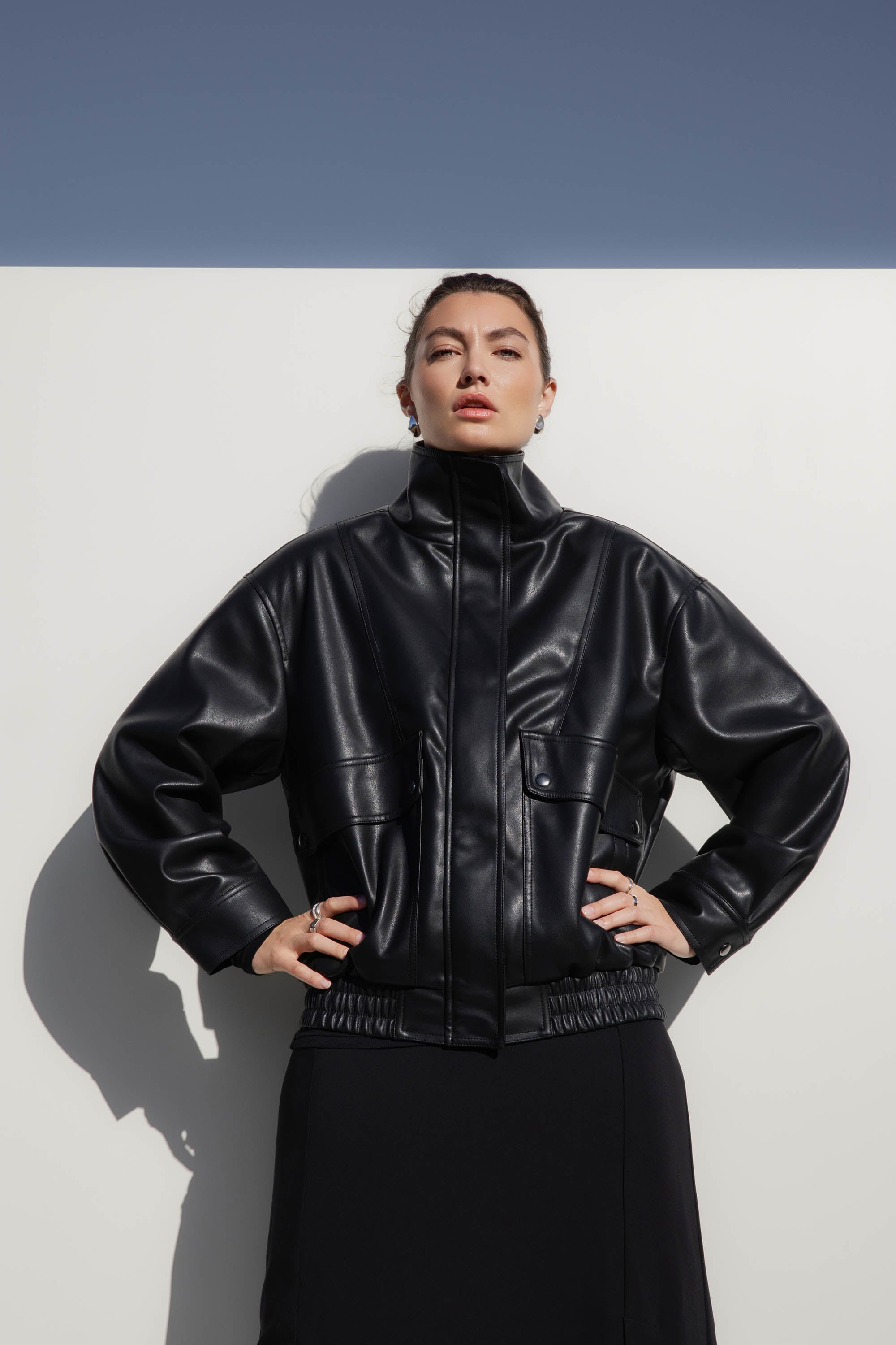 Ball Maxim”羊革“leather ”黒“bomber jacket Shop The Go-To Bomber Jacket (Black) | Max
