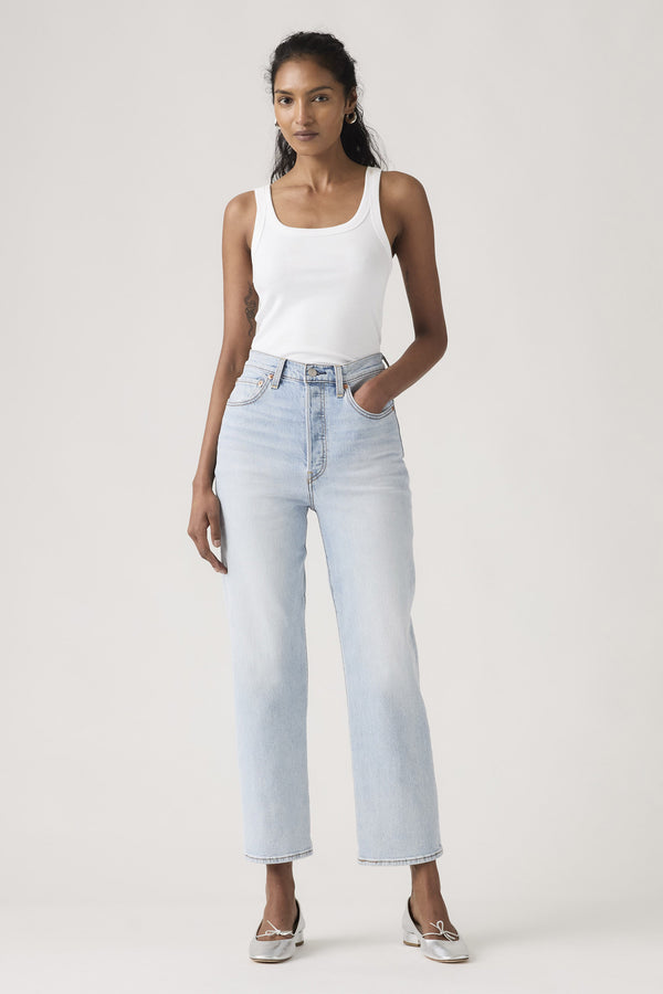 Levi's Ribcage Straight Ankle Jeans