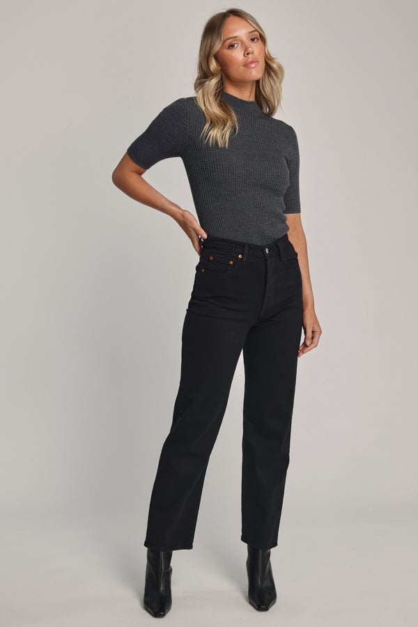 Levi's Ribcage Straight Ankle Jeans