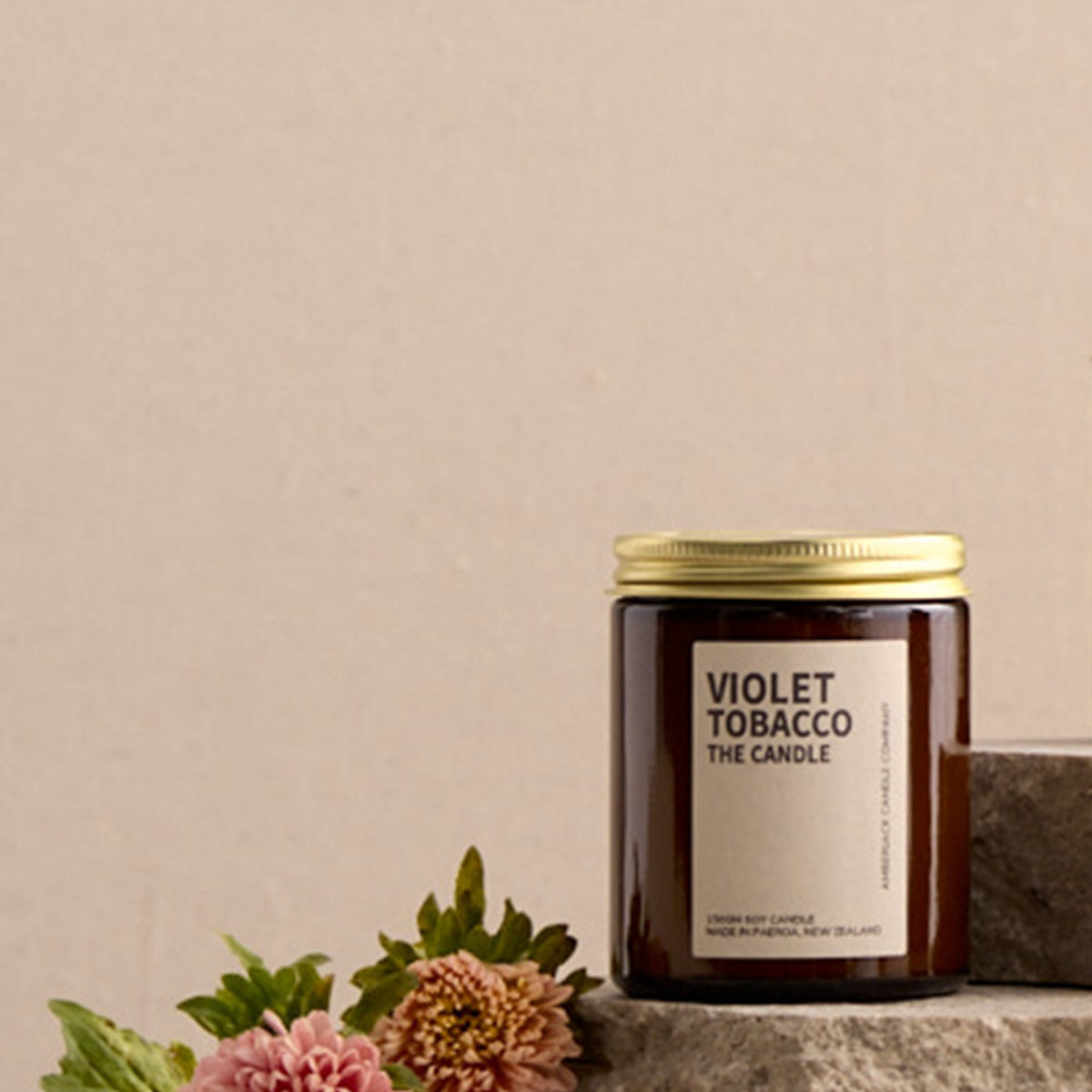 violet tobacco Shop Amberjack Candle (Violet Tobacco)