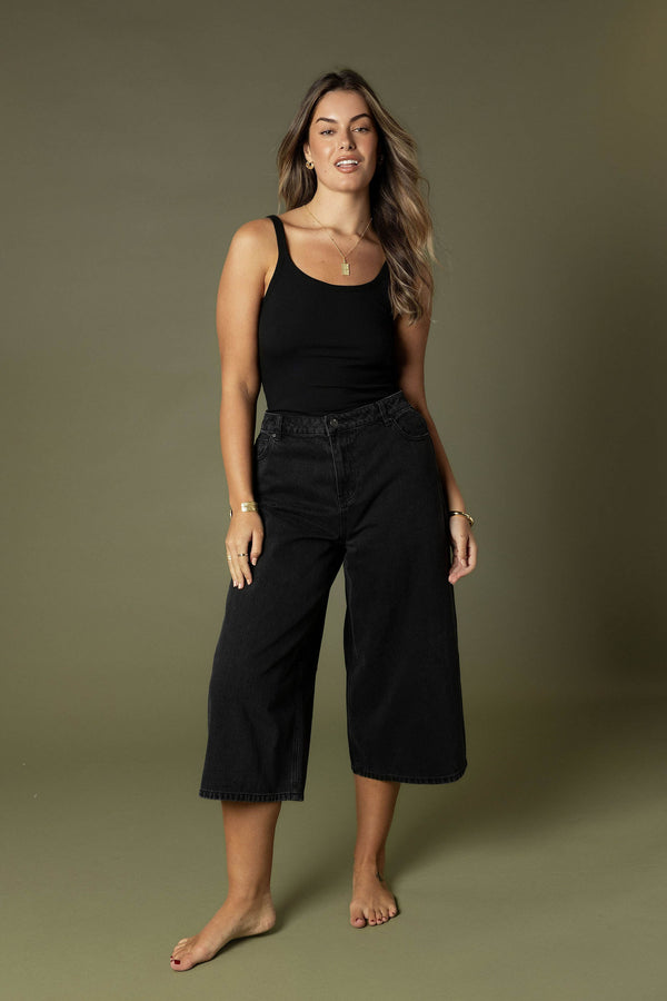 Derby Wide Leg Cropped Jeans