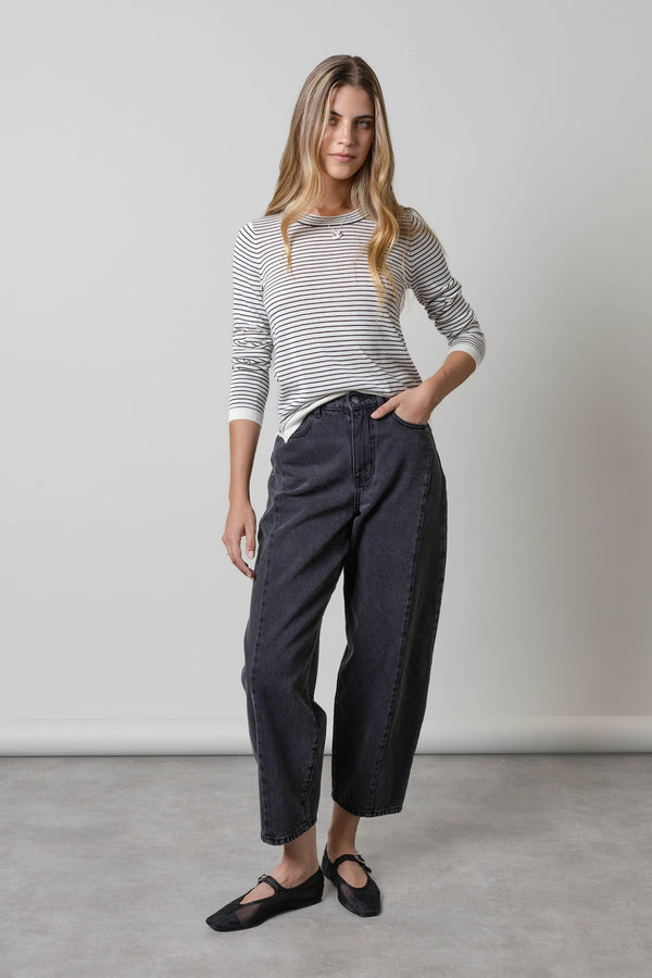 Montreal Barrel Leg Jean