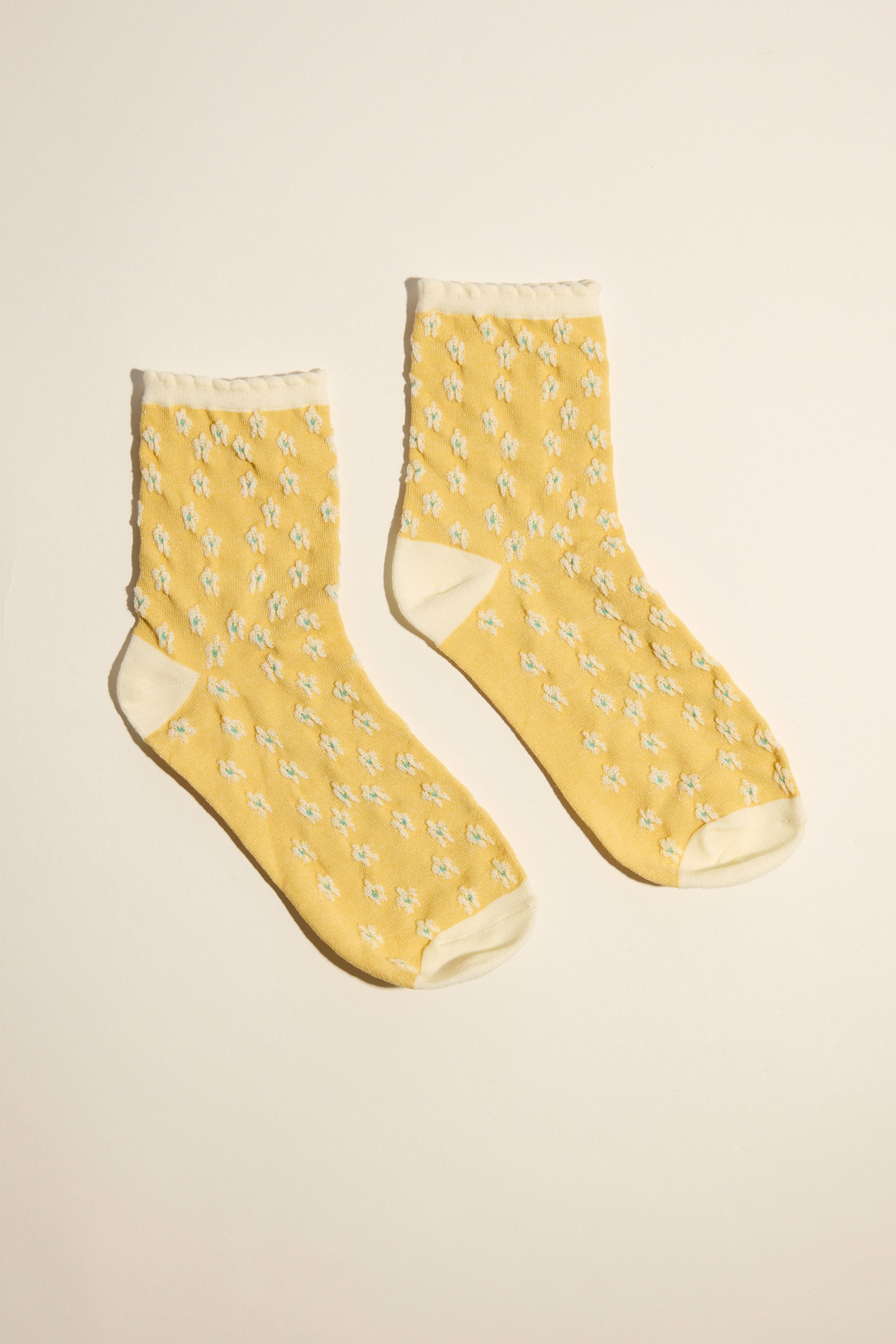Charlie Textured Floral Socks