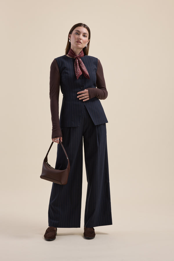 The Pleat Front Pant