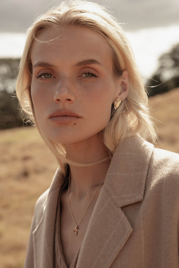 Love Winter Paper Necklace